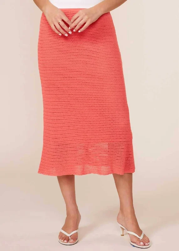 Apple Knit Skirt In Coral