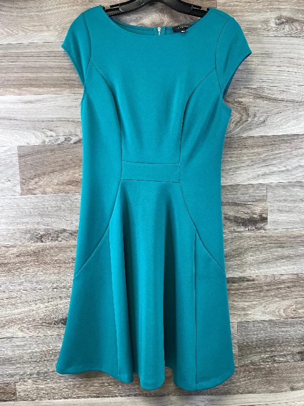 Green Dress Casual Midi Limited, Size S